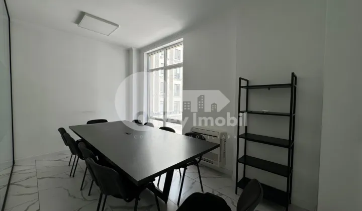 Oficiu, Centru, MIHAI EMINESCU