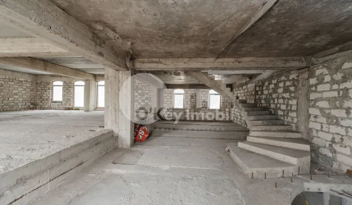 Spațiu comercial, Centru, MIHAI EMINESCU