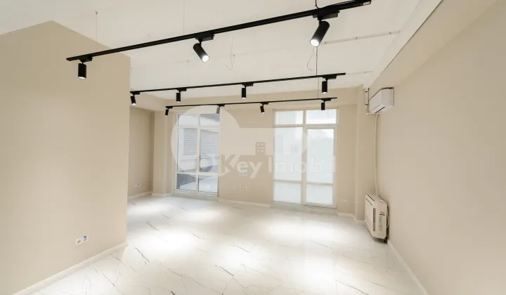 Oficiu, Centru, MIHAI EMINESCU