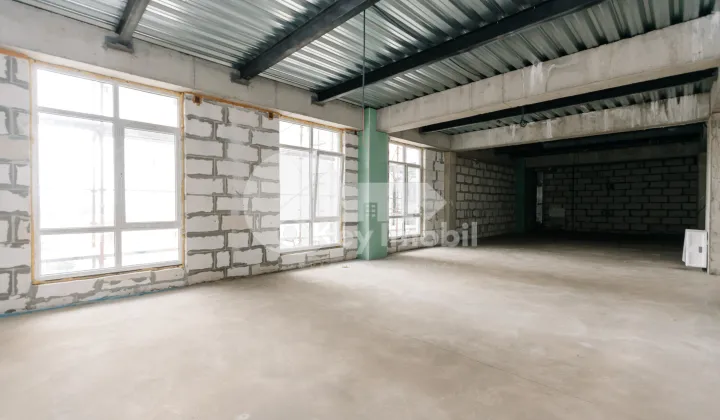 Oficiu, Centru, MIHAI EMINESCU