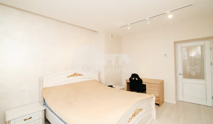 Casă, Centru, CIOCÂRLIEI