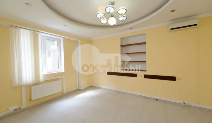 Spațiu comercial, Centru, 31 AUGUST