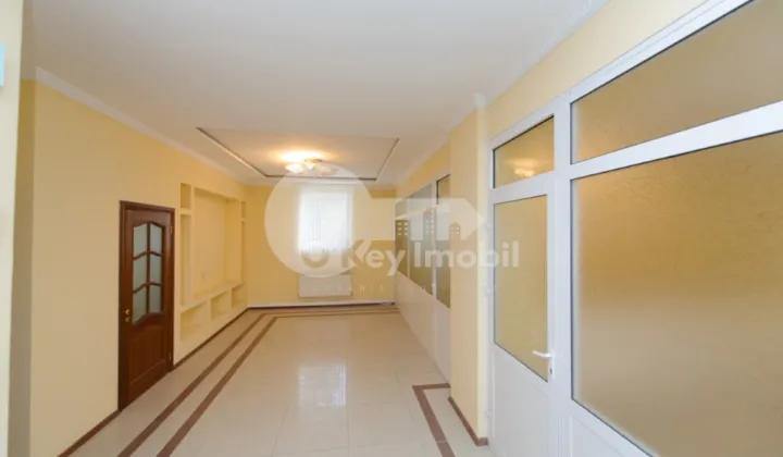 Spațiu comercial, Centru, 31 AUGUST