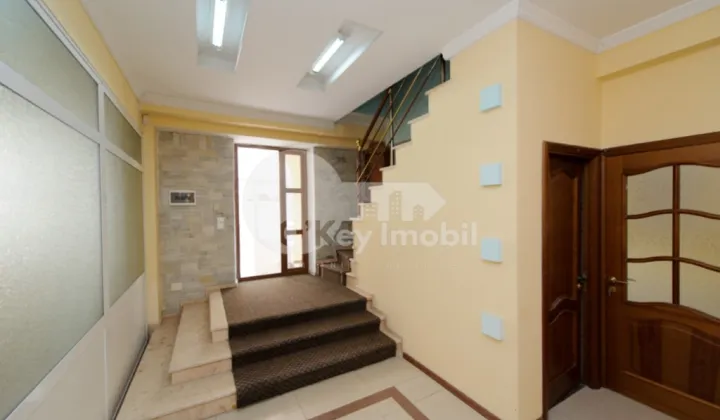 Spațiu comercial, Centru, 31 AUGUST