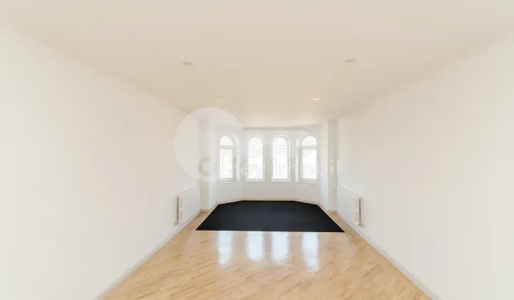 Casă, Botanica, CETATEA ALBĂ