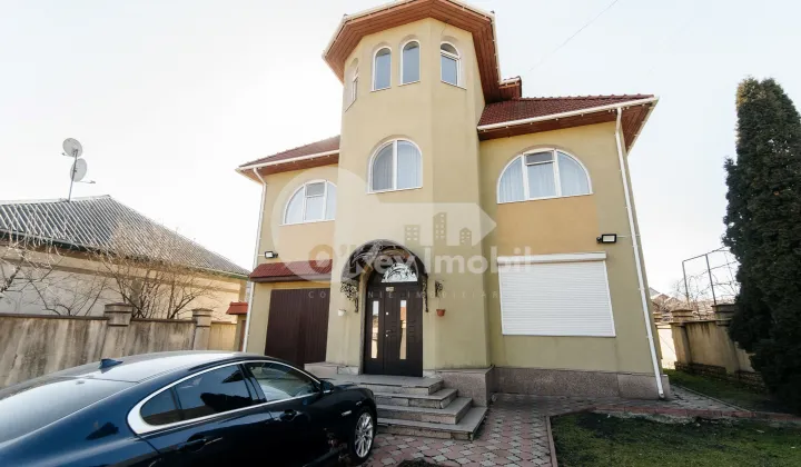 Casă, Botanica, CETATEA ALBĂ