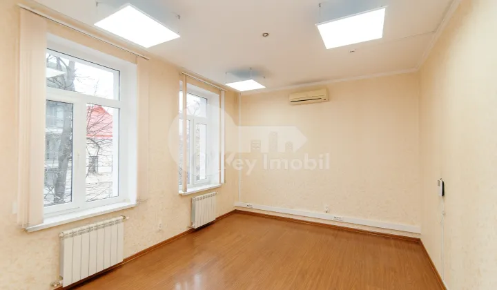 Oficiu, Centru, ALEXEI MATEEVICI