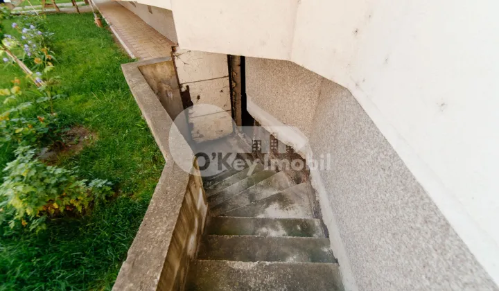 Spațiu comercial, Centru, VALEA TRANDAFIRILOR