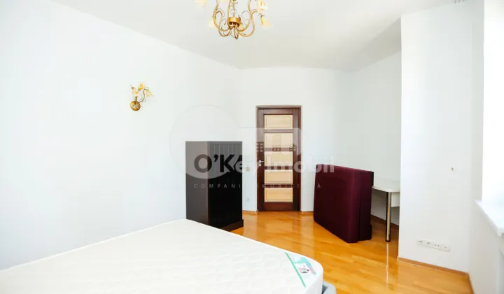 Casă, Centru, MALINA MICĂ