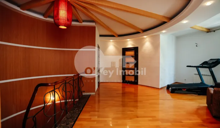 Casă, Centru, MALINA MICĂ