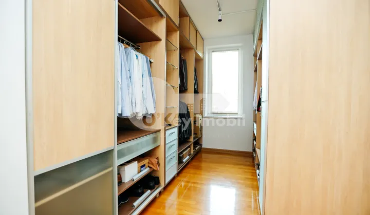 Casă, Centru, MALINA MICĂ