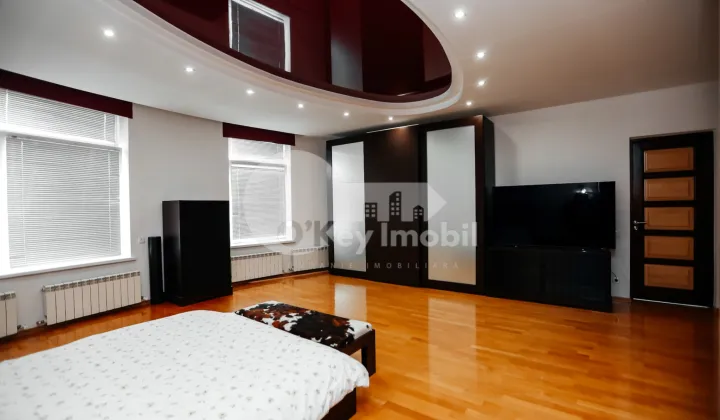 Casă, Centru, MALINA MICĂ