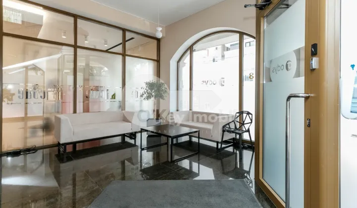 Oficiu, Centru, PETRU MOVILĂ