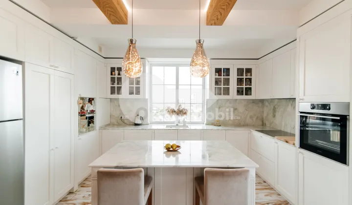 Penthouse, DURLEȘTI