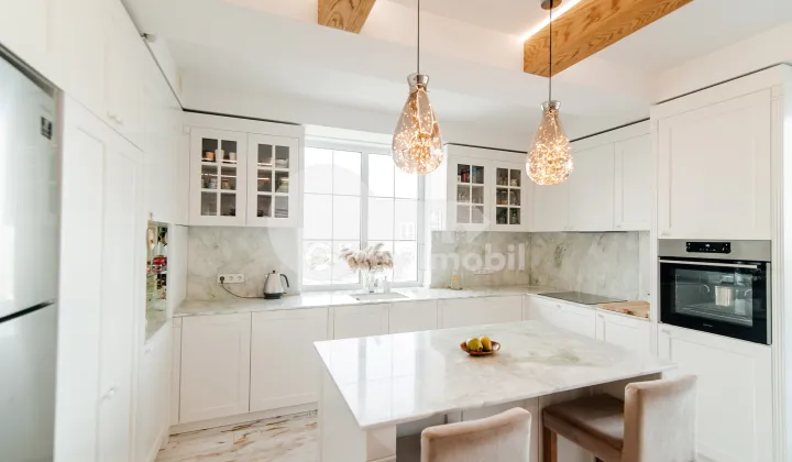 Penthouse, DURLEȘTI