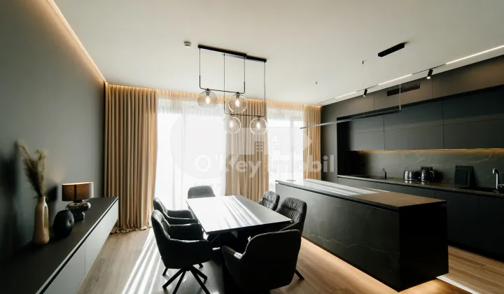 Townhouse, Telecentru, LACULUI