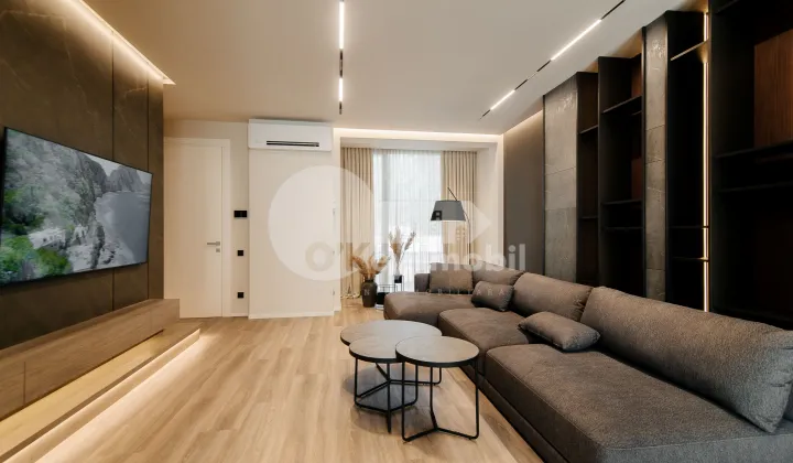 Townhouse, Telecentru, LACULUI