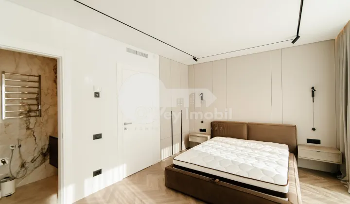 Townhouse, Telecentru, LACULUI