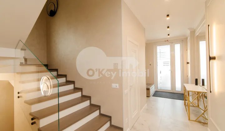 Casă, Botanica, PĂȘUNILOR