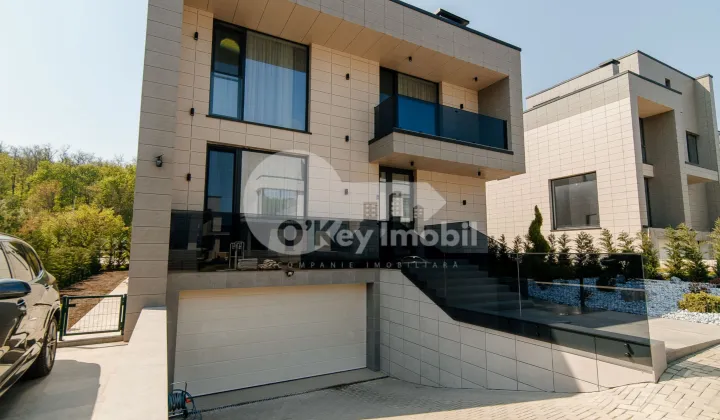 Casă, Botanica, PĂȘUNILOR